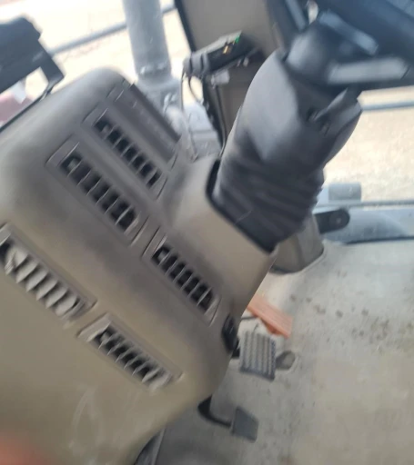 2014 Case IH Titan 4530 Dry Fertilizer Applicator