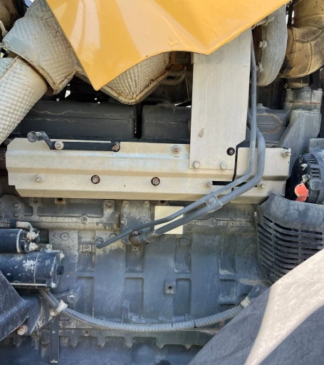2014 Challenger MT585D tractor