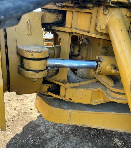 2002 Caterpillar 730 haul truck
