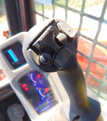 2020 Kubota SVL95-2S tracked skid steer loader