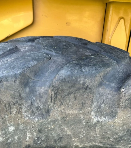 2001 Caterpillar 924G wheel loader