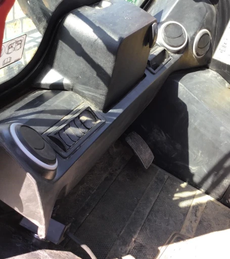 2015 JCB 260T Skid Steer Track Loader