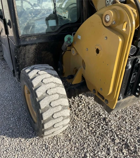 2015 Caterpillar TH255C Telehandler