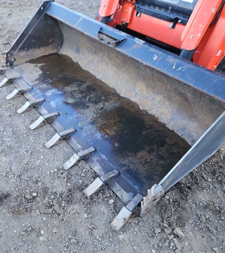 2022 Kubota SVL97-2 tracked skid steer loader