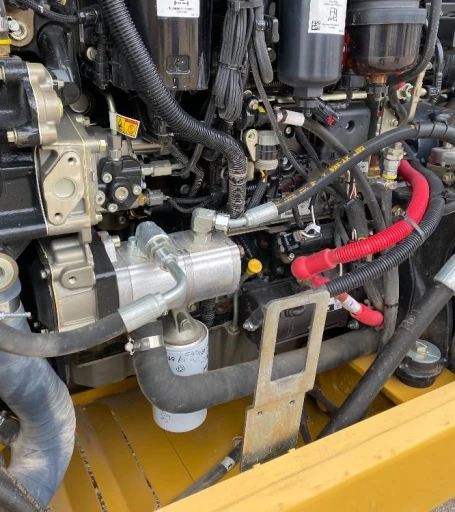2019 Caterpillar TH408D 4x4x4 Handler