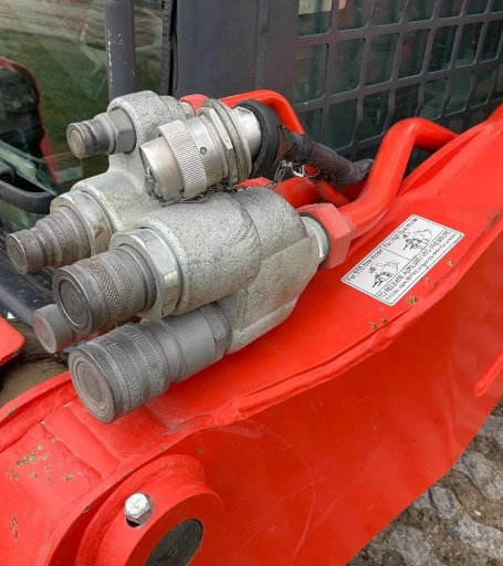 2018 Kubota SLV95-2s