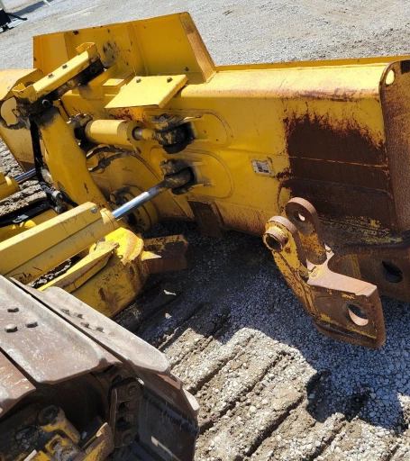 2020 Komatsu D39PX-24 dozer