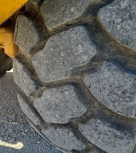 2000 John Deere 400C haul truck