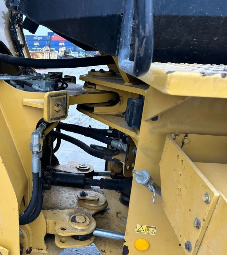 2015 Caterpillar 930M wheel loader