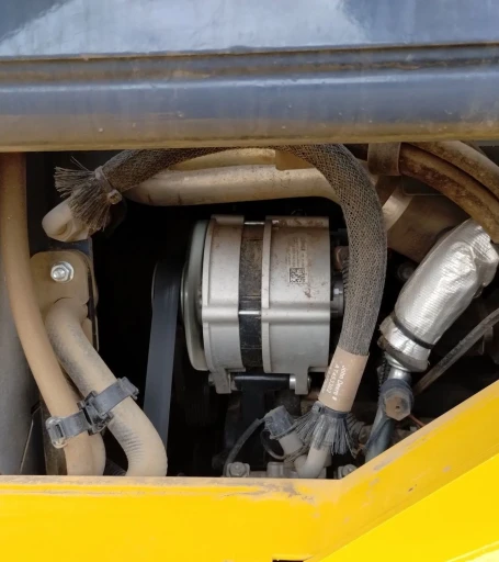 2022 John Deere 330G skid steer loader