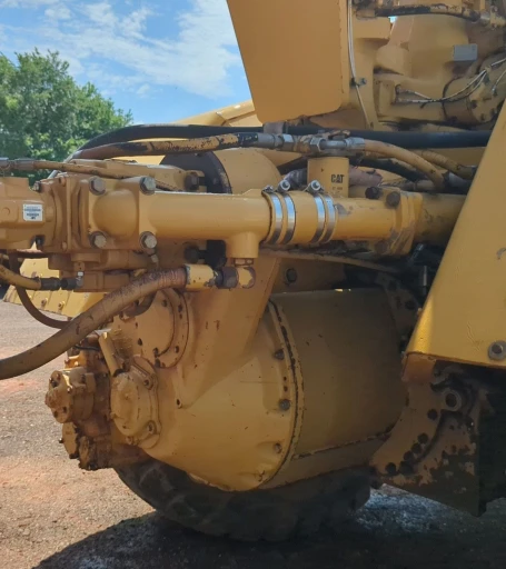 1995 Caterpillar 623F Elevating Scraper