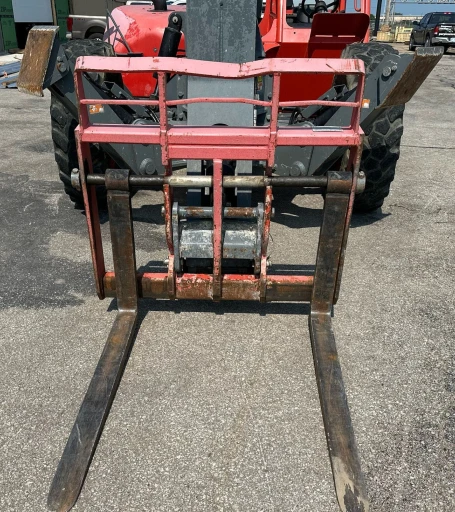 2018 Skyjack SJ1056 TH telehandler