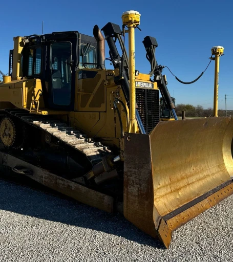 2011 Caterpillar D6T XL dozer