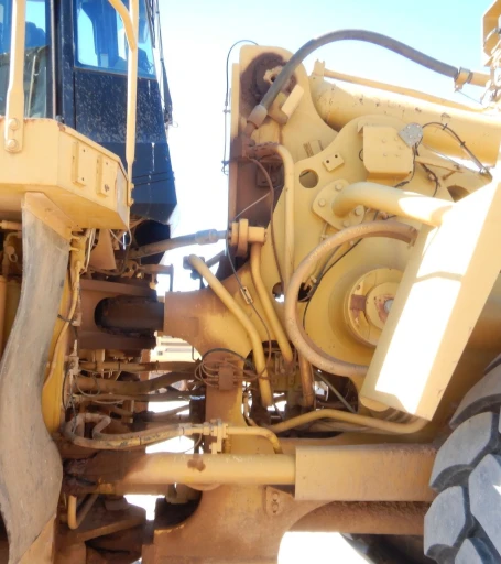 2006 Caterpillar 988H wheel loader