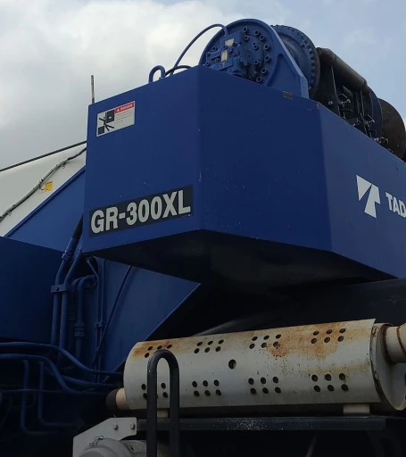 2011 Tadano GR300XL crane