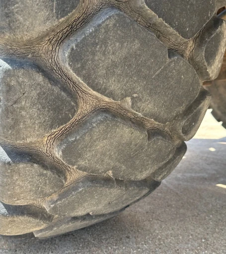 2014 Komatsu WA270-7 wheel loader