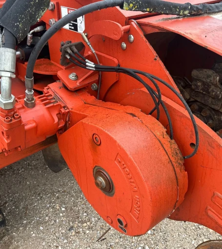 2013 Ditch Witch RT120 Quad trencher