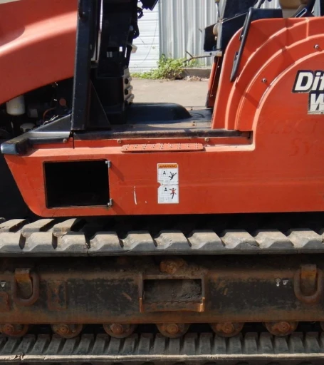 2004 Ditch Witch HT115 cable plow