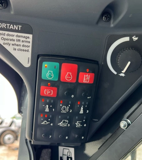 2022 John Deere 325G tracked skid steer loader