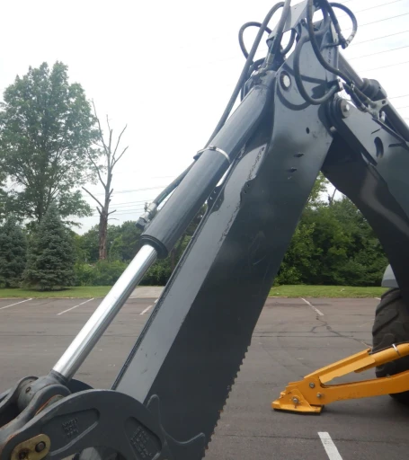 2015 John Deere 410L backhoe