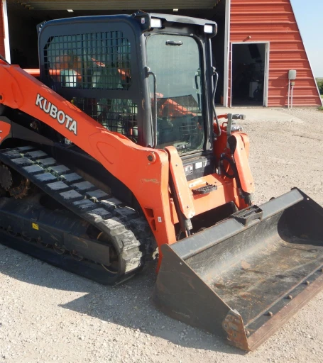 2015 Kubota SVL90-2 skid steer