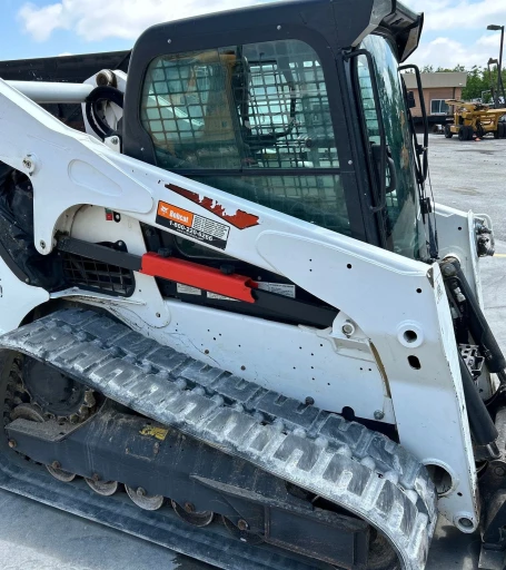 2020 Bobcat T770 tracked skid steer loader