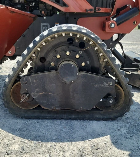 2012 Ditch Witch RT120 Quad vibratory cable plow
