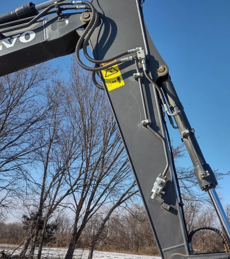 2021 Volvo ECR145EL excavator