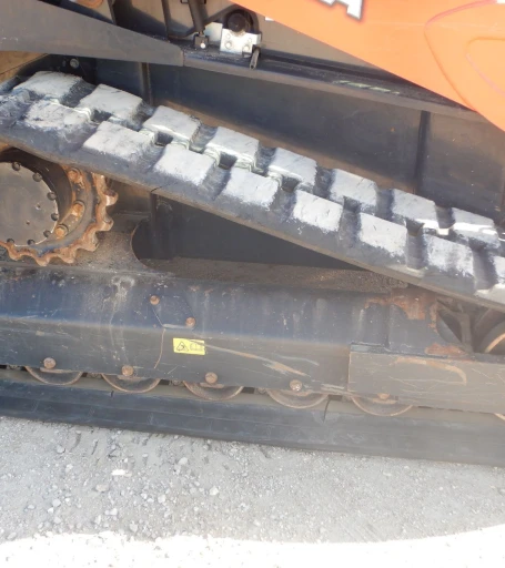 2015 Kubota SVL90-2 skid steer
