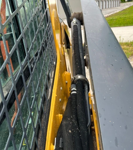 2017 John Deere 333G skid steer loader