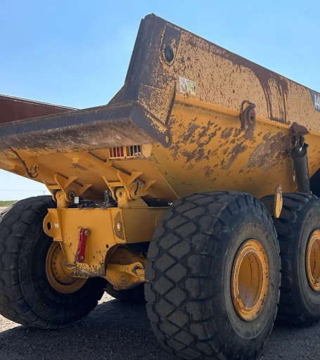 2011 Volvo A40F haul truck