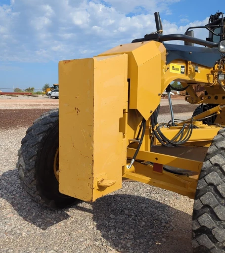 2013 Caterpillar 12M2 VHP Plus motor grader