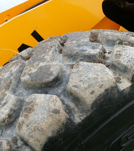 2013 Hyundai HL740-9 wheel loader
