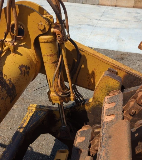 1995 Caterpillar 623F Elevating Scraper