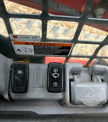 2020 Kubota SVL95-2S tracked skid steer loader