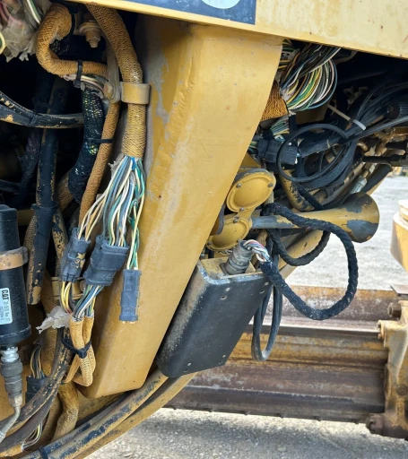 2006 Caterpillar 160H VHP Plus motor grader
