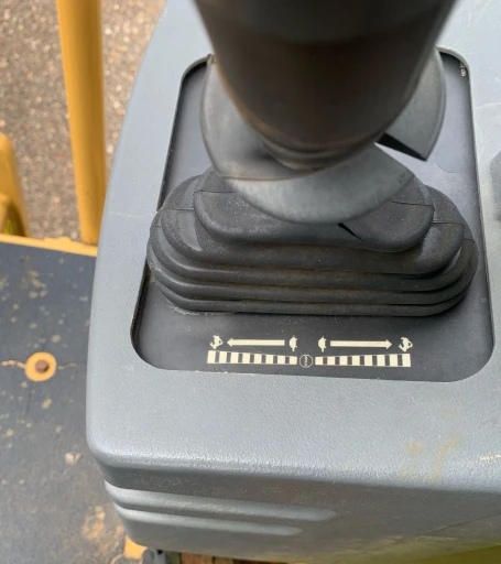 2008 Caterpillar CS56 single drum vibratory roller