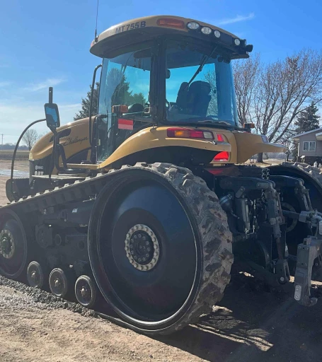 2007 Challenger MT755B Track Tractor