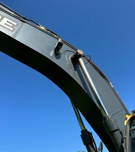 2014 John Deere 250G LC excavator