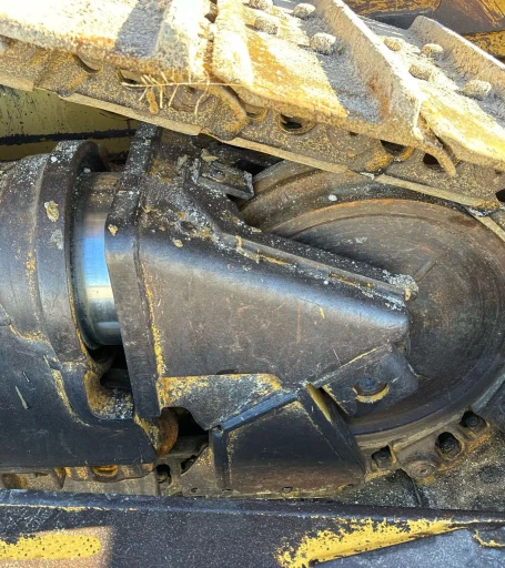 2011 Caterpillar D6T XL dozer
