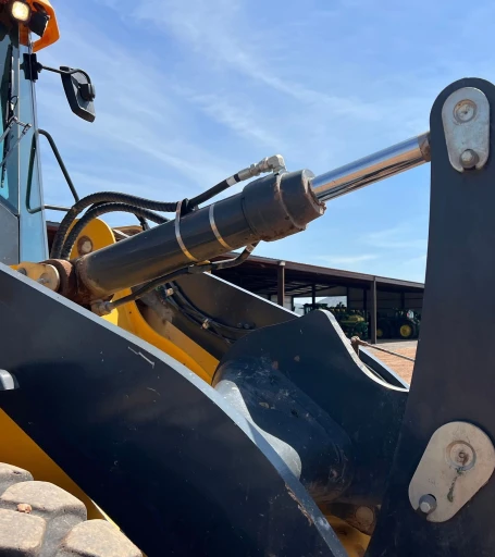 2021 John Deere 624 P-Tier wheel loader