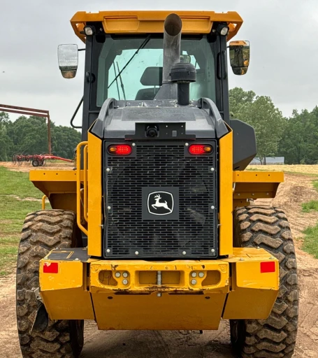 2022 John Deere 544 P-Tier wheel loader