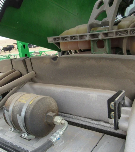 2014 John Deere R4038 self-propelled sprayer