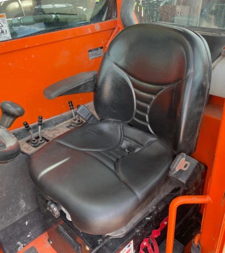 2013 JLG G1055A 4x4x4