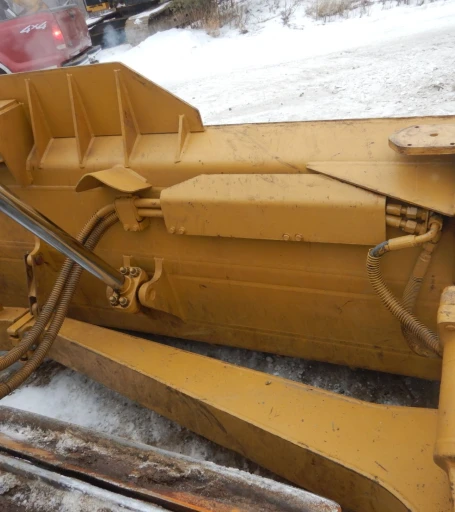 Caterpillar D6T LGP dozer