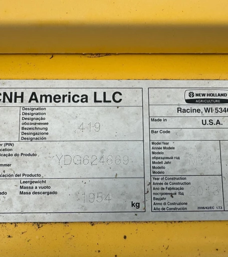 2014 New Holland Speedrower 240 Self-Propelled Windrower