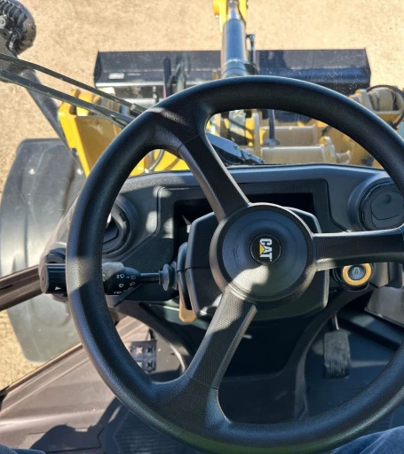 2023 Caterpillar 908 wheel loader