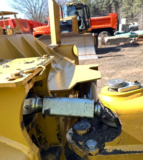 2016 Caterpillar D6K2 LGP dozer
