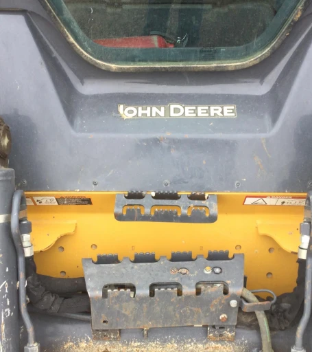 2018 John Deere 331G Skid Steer