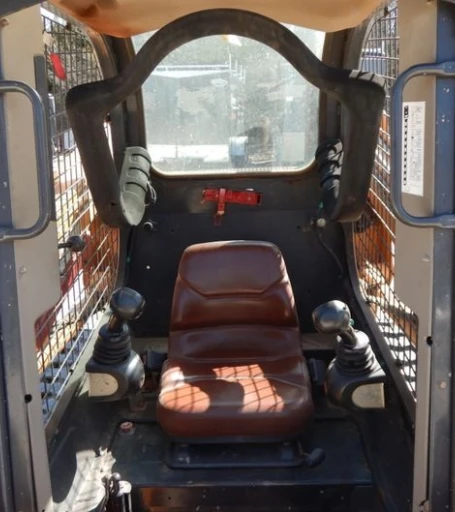 2011 Case TR320 tracked skid steer loader